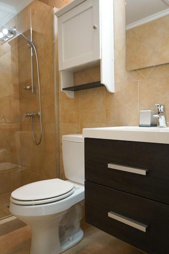 Wonder Apartment In Gold Coast With Private Pool Palm Beach Buitenkant foto