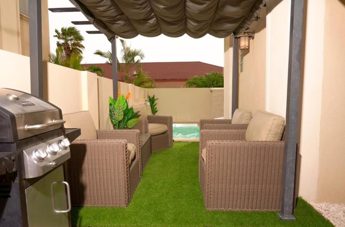 Wonder Apartment In Gold Coast With Private Pool Palm Beach Buitenkant foto