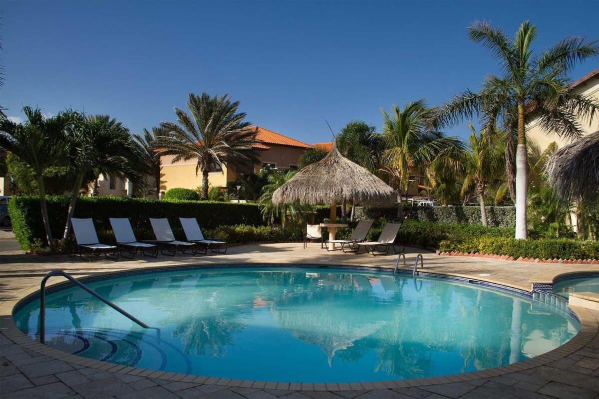 Wonder Apartment In Gold Coast With Private Pool Palm Beach Buitenkant foto