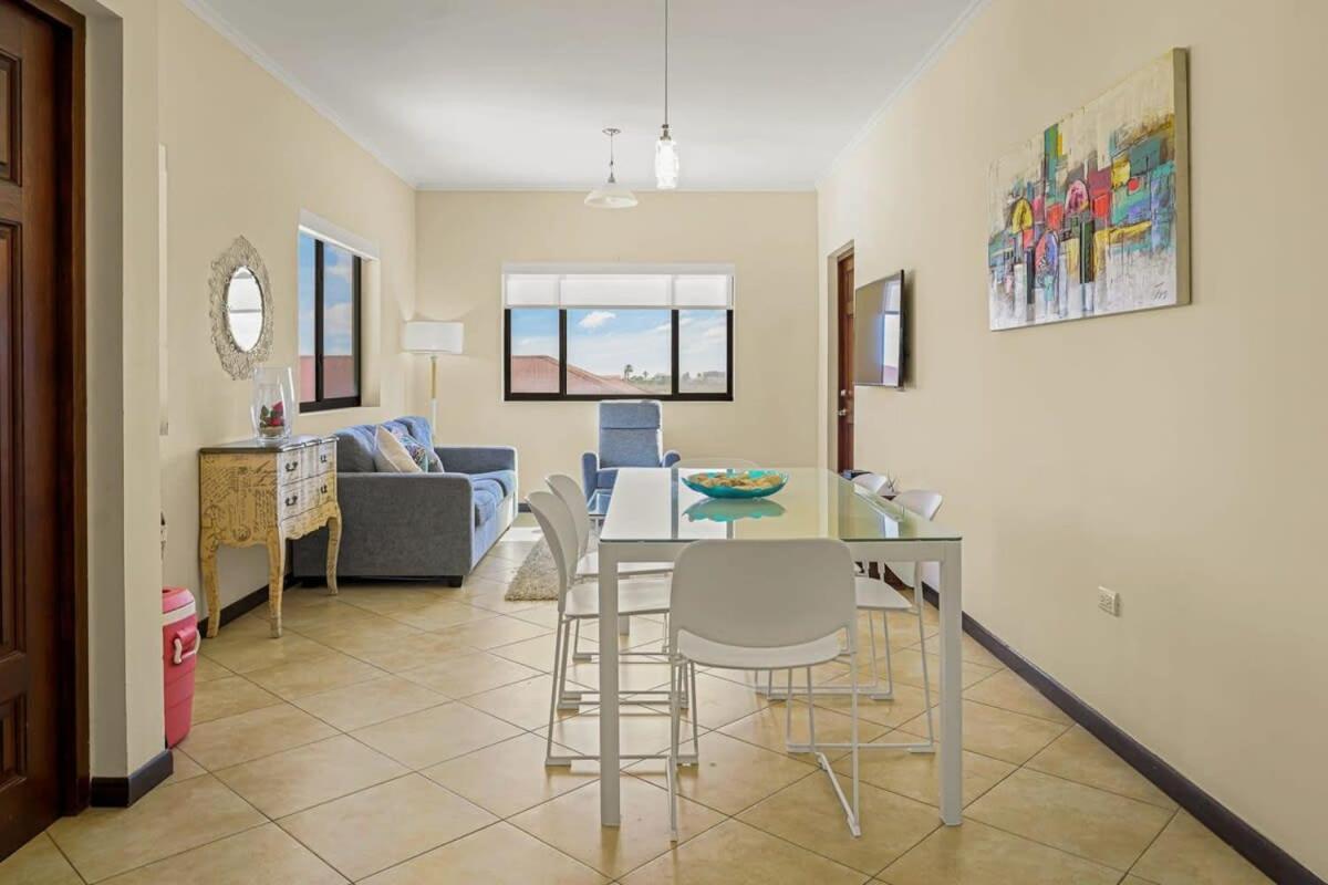 Wonder Apartment In Gold Coast With Private Pool Palm Beach Buitenkant foto