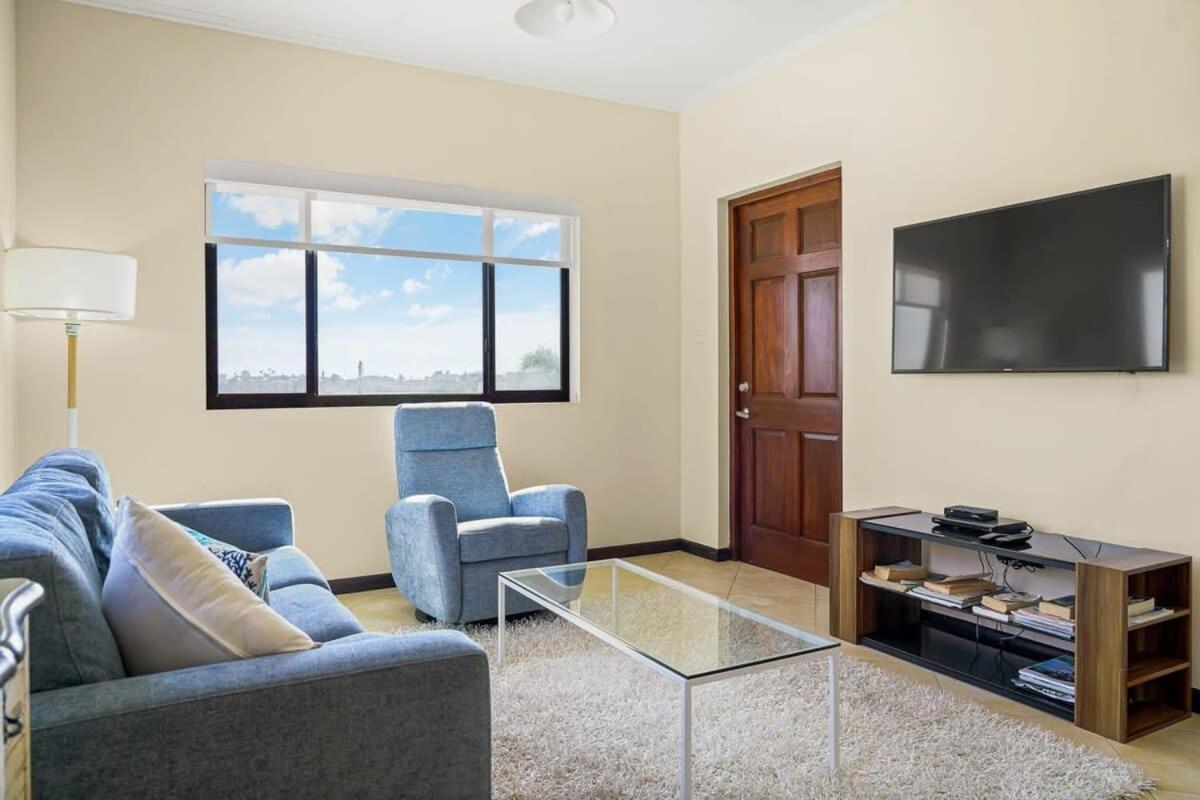 Wonder Apartment In Gold Coast With Private Pool Palm Beach Buitenkant foto