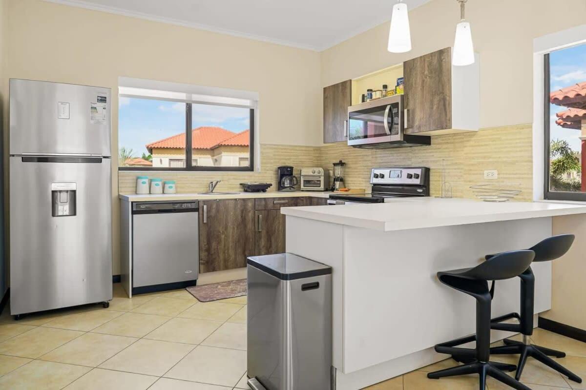 Wonder Apartment In Gold Coast With Private Pool Palm Beach Buitenkant foto