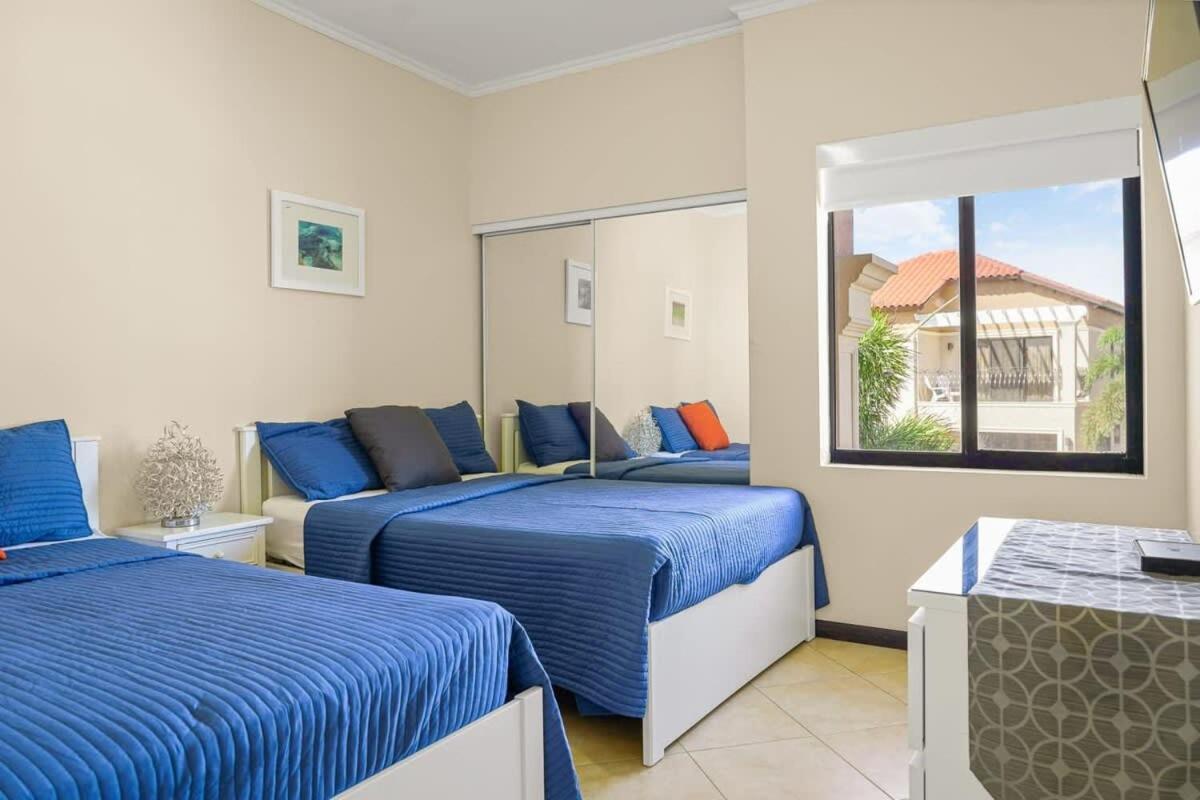 Wonder Apartment In Gold Coast With Private Pool Palm Beach Buitenkant foto